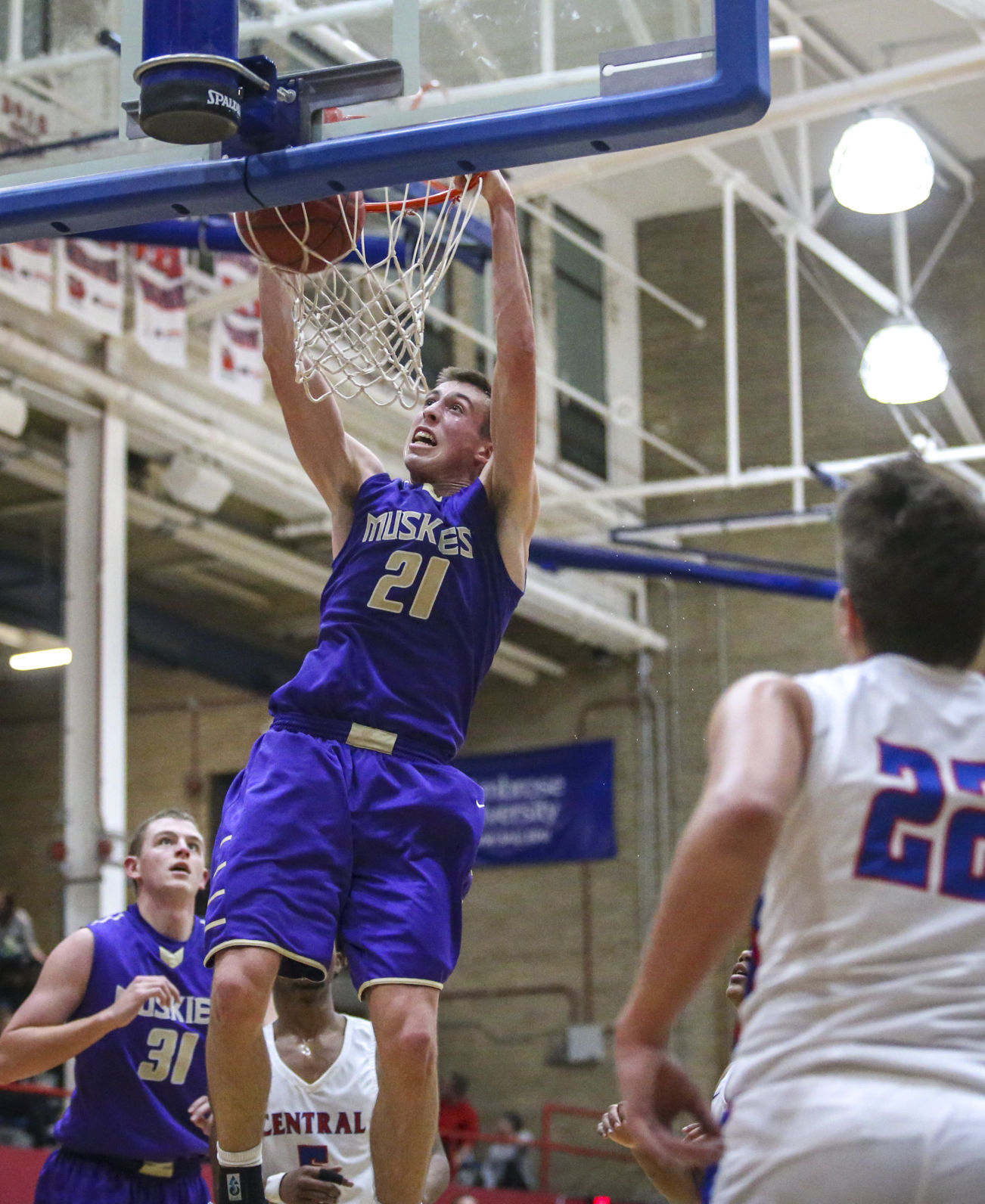 121517-MUSCATINE-CENTRAL-BOYS-BASKETBALL-002